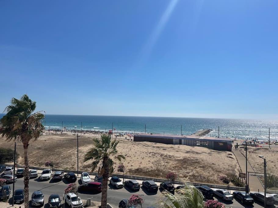 The View Costa Caparica Apartment กอสตา ดา กาปาริกา ภายนอก รูปภาพ