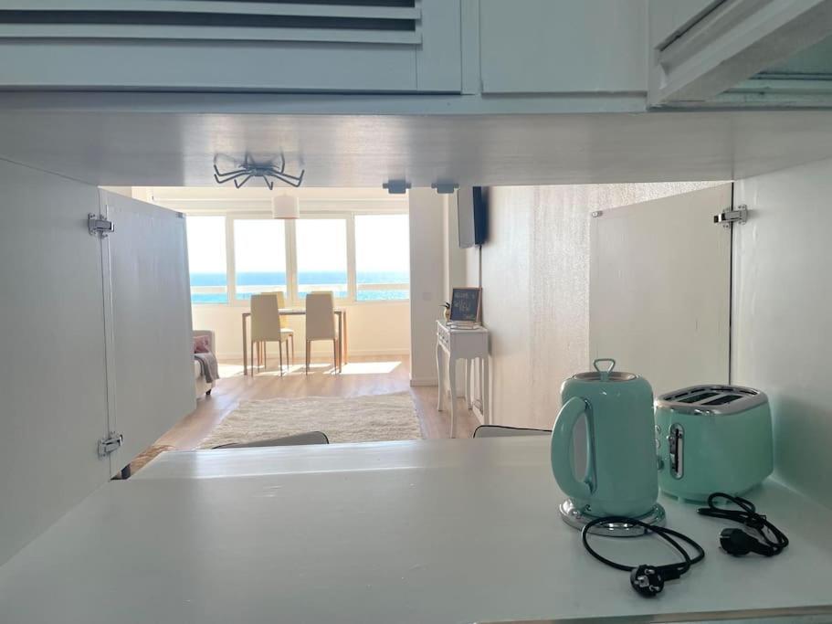 The View Costa Caparica Apartment กอสตา ดา กาปาริกา ภายนอก รูปภาพ