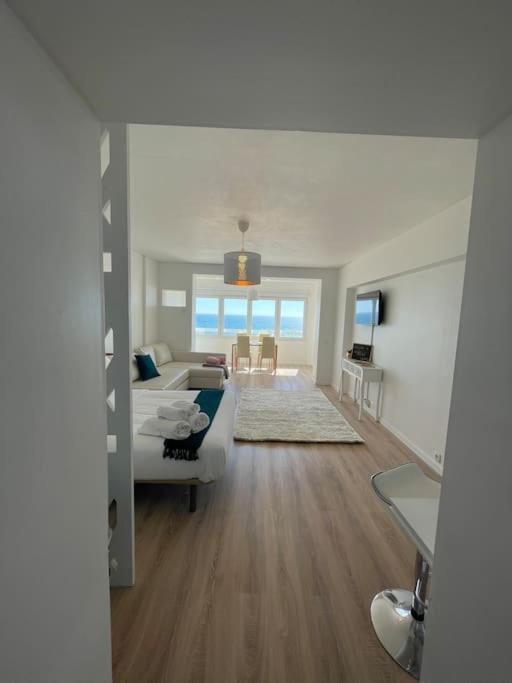 The View Costa Caparica Apartment กอสตา ดา กาปาริกา ภายนอก รูปภาพ